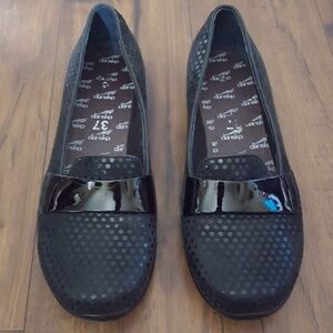 Dansko - Black Shimmer Polkadot‎ Clogs